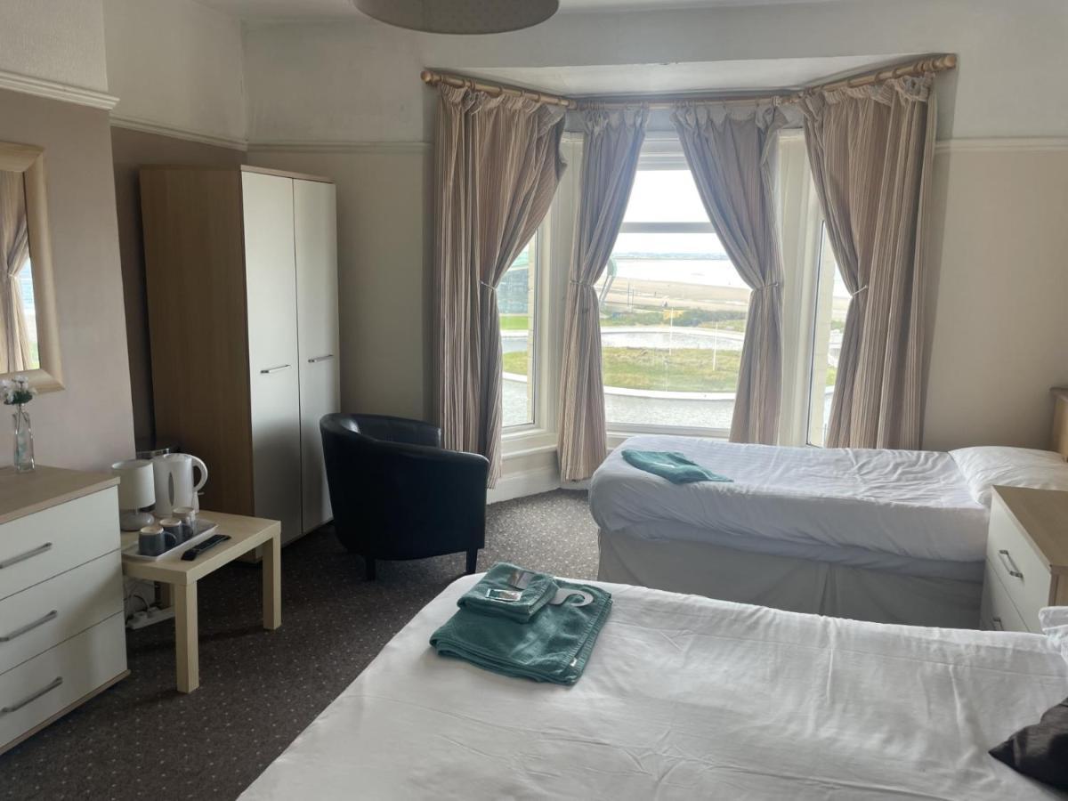 The Waterside Hotel Redcar Buitenkant foto